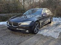 Gebraucht BMW 740 306 PS (225 kW) 2012 Limousine