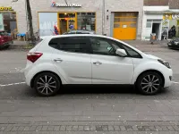 Gebraucht Hyundai ix20 125 PS (91 kW) 2016 Weiß Kleinwagen