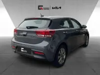 Używany Kia Rio Vision 101 KM (74 kW) 2023 Szary Sedan/Limuzyna