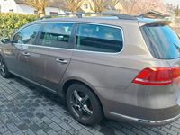 Gebraucht VW Passat 140 PS (102 kW) 2011 Braun Kombi