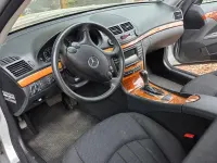 Gebraucht Mercedes E200 184 PS (135 kW) 2007 Silber Limousine