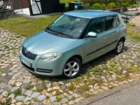 Gebraucht Skoda Fabia 69 PS (50 kW) 2010 Andere farben Limousine