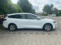 Gebraucht Ford Focus 120 PS (88 kW) 2018 Weiß Limousine