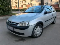 Używany Opel Corsa 60 KM (44 kW) 2003 Srebrny Hatchback