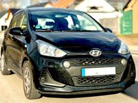 Gebraucht Hyundai i10 Trend 67 PS (49 kW) 2018 Schwarz Kleinwagen