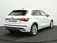 Gebraucht Audi A3 Sport 204 PS (150 kW) 2026 Gletscherweiß metallic Limousine