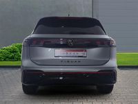 Gebraucht VW Tiguan R-line 150 PS (110 kW) 2025 Silber SUV
