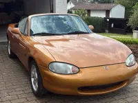 Usata Mazda MX5 110 CV (80 kW) 1998 Oro Cabrio