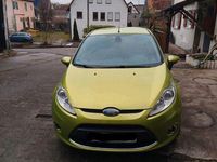 Gebraucht Ford Fiesta 97 PS (71 kW) 2009 Grün Kleinwagen