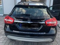 gebraucht Mercedes GLA220 CDI DCT -