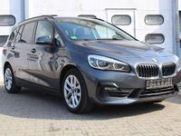 Gebraucht BMW 220 Advantage 190 PS (139 kW) 2020 Mineralgrau metallic Van / Kleinbus