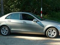 Gebraucht Mercedes C180 156 PS (114 kW) 2011 Palladiumsilber Limousine