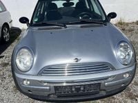 Usado Mini Cooper 116 HP (85 kW) 2002 Prateado Citadino