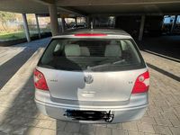 Gebraucht VW Polo 75 PS (55 kW) 2003 Grau Kleinwagen