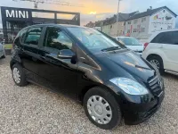 Używany Mercedes A160 95 KM (69 kW) 2012 Czarny Sedan/Limuzyna