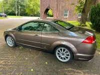 Gebraucht Ford Focus Cabriolet 145 PS (106 kW) 2008 Braun Cabrio