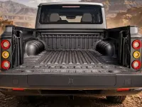 Neu BAW 212 190 PS (139 kW) 2026 Grau Pickup