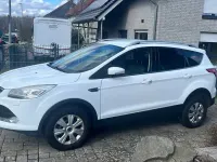 Usado Ford Kuga Titanium 140 HP (102 kW) 2013 Branco SUV