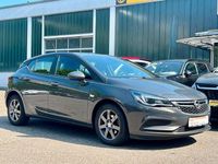 Gebraucht Opel Astra Edition 125 PS (91 kW) 2016 Platin anthrazit Kleinwagen