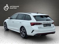 Gebraucht Skoda Octavia RS 200 PS (147 kW) 2023 Bila moon/moon white Kombi
