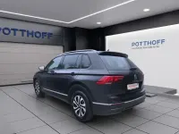Gebraucht VW Tiguan Active 150 PS (110 kW) 2022 Deep black perleffekt SUV