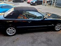 Gebraucht BMW 320 Cabriolet Basis 150 PS (110 kW) 1998 Schwarz Cabrio