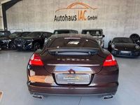 Gebraucht Porsche Panamera 250 PS (183 kW) 2012 Braun Kleinwagen