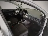 Neu Hyundai i20 90 PS (66 kW) 2026 Grau Kleinwagen