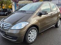 Gebraucht Mercedes A160 95 PS (69 kW) 2010 Braun Limousine