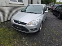 Używany Ford Focus Style 101 KM (74 kW) 2009 Srebrny Sedan/Limuzyna