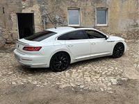 Gebraucht VW Arteon R-line 190 PS (139 kW) 2019 Weiß Kleinwagen