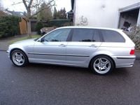 Gebraucht BMW 320 170 PS (125 kW) 2002 Silber metallic Kombi