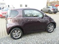 Gebraucht Toyota iQ 68 PS (50 kW) 2009 Braun Kleinwagen