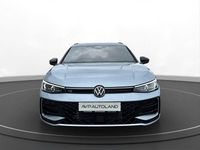 Gebraucht VW Passat Style 272 PS (200 kW) 2025 Silber Kombi