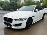 Gebraucht Jaguar XE R-Sport 179 PS (131 kW) 2016 Weiß Limousine