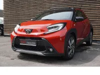 Gebraucht Toyota Aygo X X-plore 72 PS (52 kW) 2022 Rot SUV