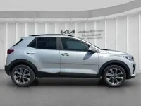 Używany Kia Stonic Vision 116 KM (85 kW) 2020 Srebrny SUV