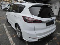 Gebraucht Ford S-MAX ST-Line 190 PS (139 kW) 2018 Frostweiß Van / Kleinbus