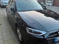 Gebraucht Audi A4 Ambiente 163 PS (119 kW) 2024 Schwarz Kombi
