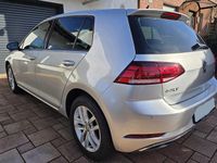 Gebraucht VW Golf VII 116 PS (85 kW) 2018 Silber Kleinwagen