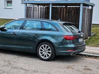 Gebraucht Audi A4 190 PS (139 kW) 2019 Grün Kombi