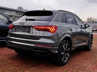Gebraucht Audi Q3 S-Line 150 PS (110 kW) 2024 Chronosgrau metallic SUV