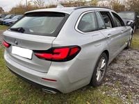 Gebraucht BMW 520 190 PS (139 kW) 2021 Silber Kombi