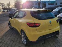 Gebraucht Renault Clio IV Expression 73 PS (53 kW) 2014 Gelb Limousine