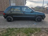 Gebraucht Renault Clio 75 PS (55 kW) 1992 Grün Kleinwagen