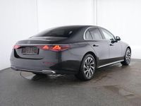 Gebraucht Mercedes E300 Premium 313 PS (230 kW) 2024 Schwarzlack obsidianschwarz (metallic) Limousine