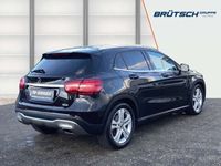 gebraucht Mercedes GLA220 CDI d 4Matic AUTOMATIK / LED / NAVI / PANORAMA