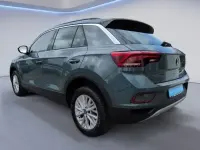 Gebraucht VW T-Roc Life 150 PS (110 kW) 2025 Petroleum blue metallic SUV