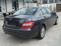 Gebraucht Mercedes C180 156 PS (114 kW) 2010 Grau Limousine