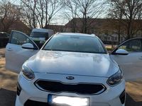 Gebraucht Kia Ceed 2019 Weiß Kleinwagen